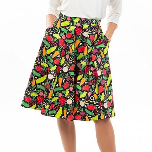 VEGGIES Eva Rose Skirt - Picture 3 of 7